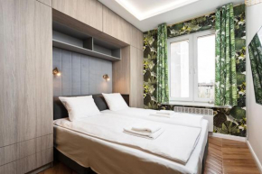 Verdant Oasis - Old Town Studio By Upstairs